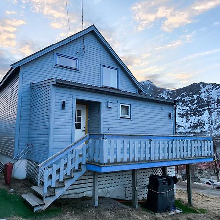 Hus Gryllefjordヴィラ エクステリア 写真